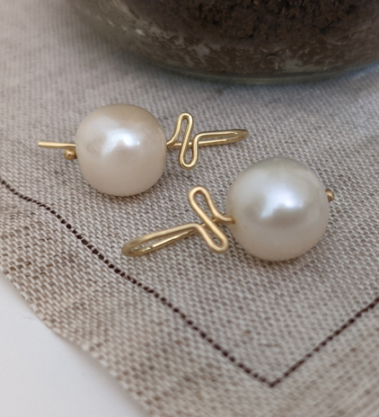 White Pearl Wave Drops